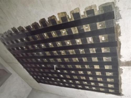 察雅楼板加固